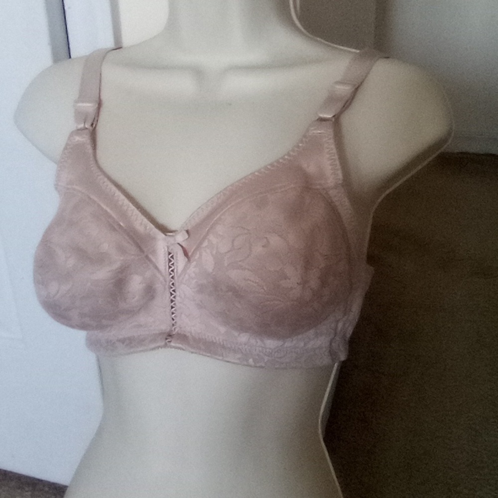 Beige Bali Bra Size 34D